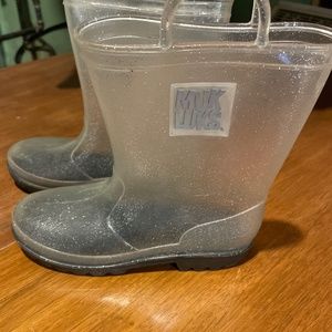 MukLuks boots